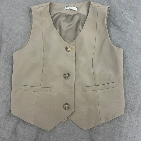 Bagatelle Collection New York Lined Vest - Picture 1 of 4